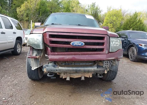 2010 Ford Expedition Limited z USA, uszkodzony, nr VIN 1FMJU2A56AEB70622